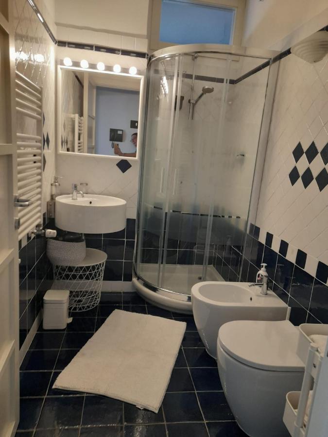 Bilocale Vista Mare Con Terrazzo-Porto Antico- Parcheggio Scontato Apartment Генуа Екстериор снимка