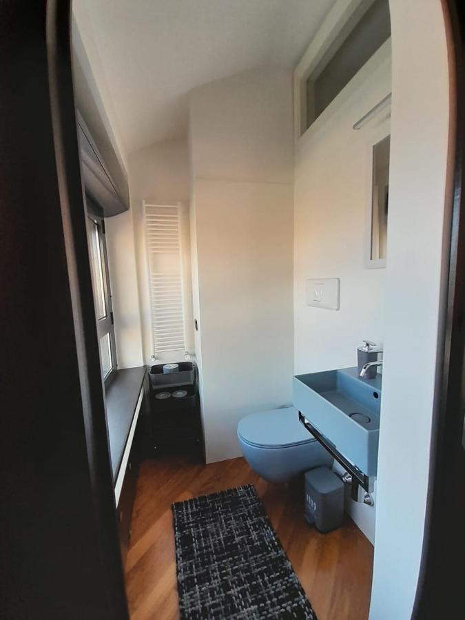 Bilocale Vista Mare Con Terrazzo-Porto Antico- Parcheggio Scontato Apartment Генуа Екстериор снимка
