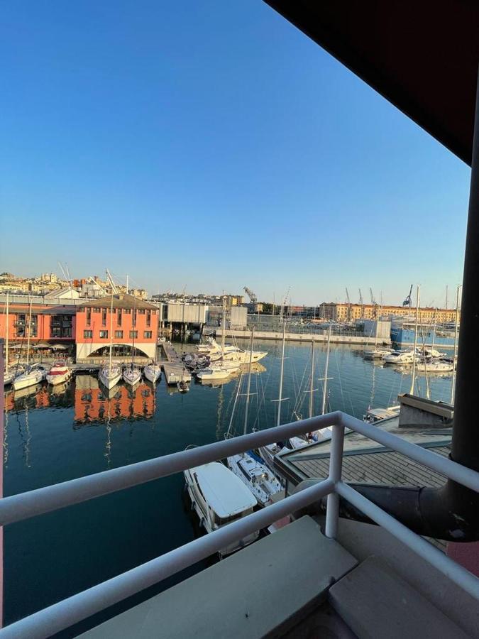 Bilocale Vista Mare Con Terrazzo-Porto Antico- Parcheggio Scontato Apartment Генуа Екстериор снимка